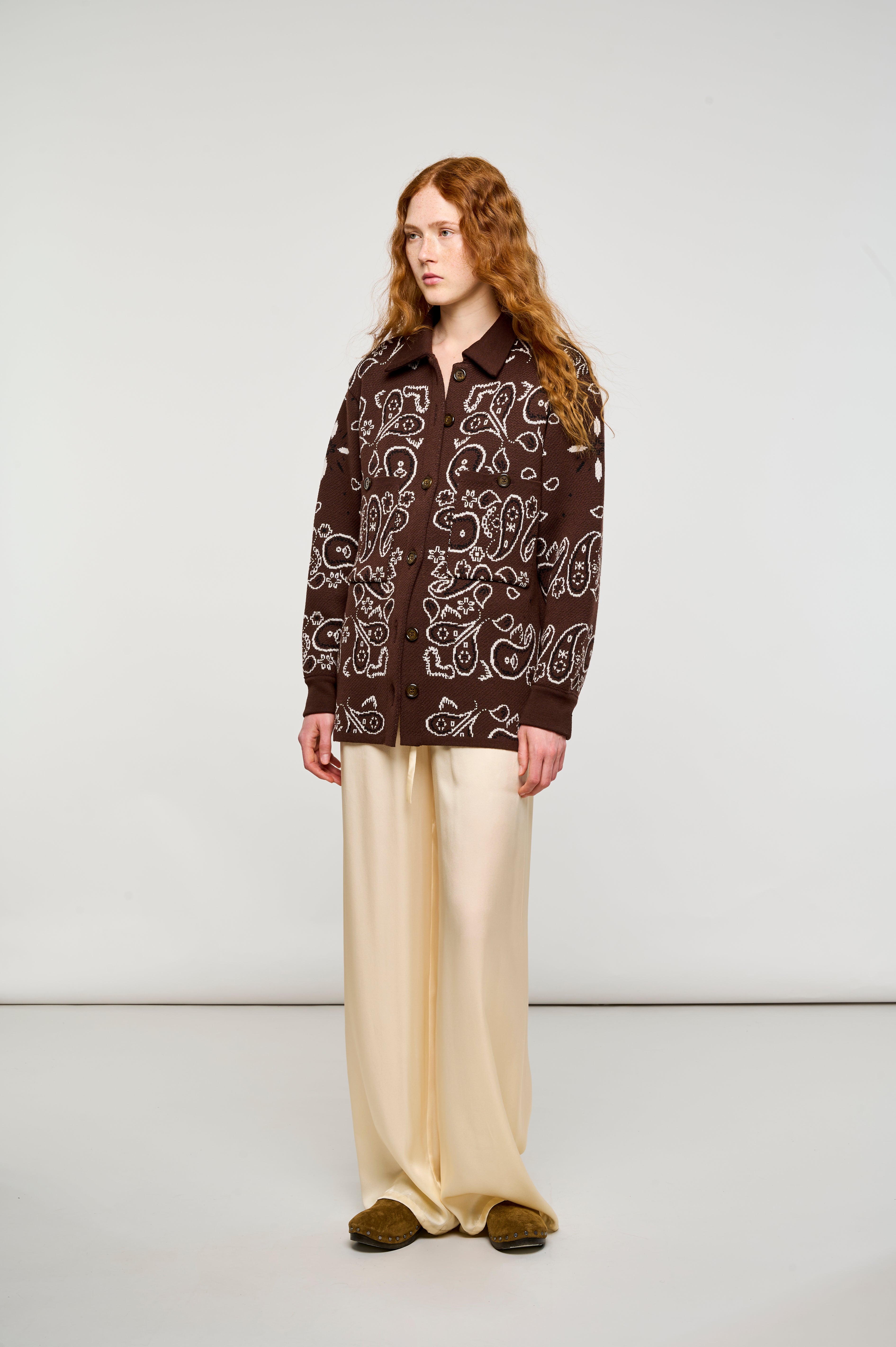 MA TU MI PENSI MAI BROWN