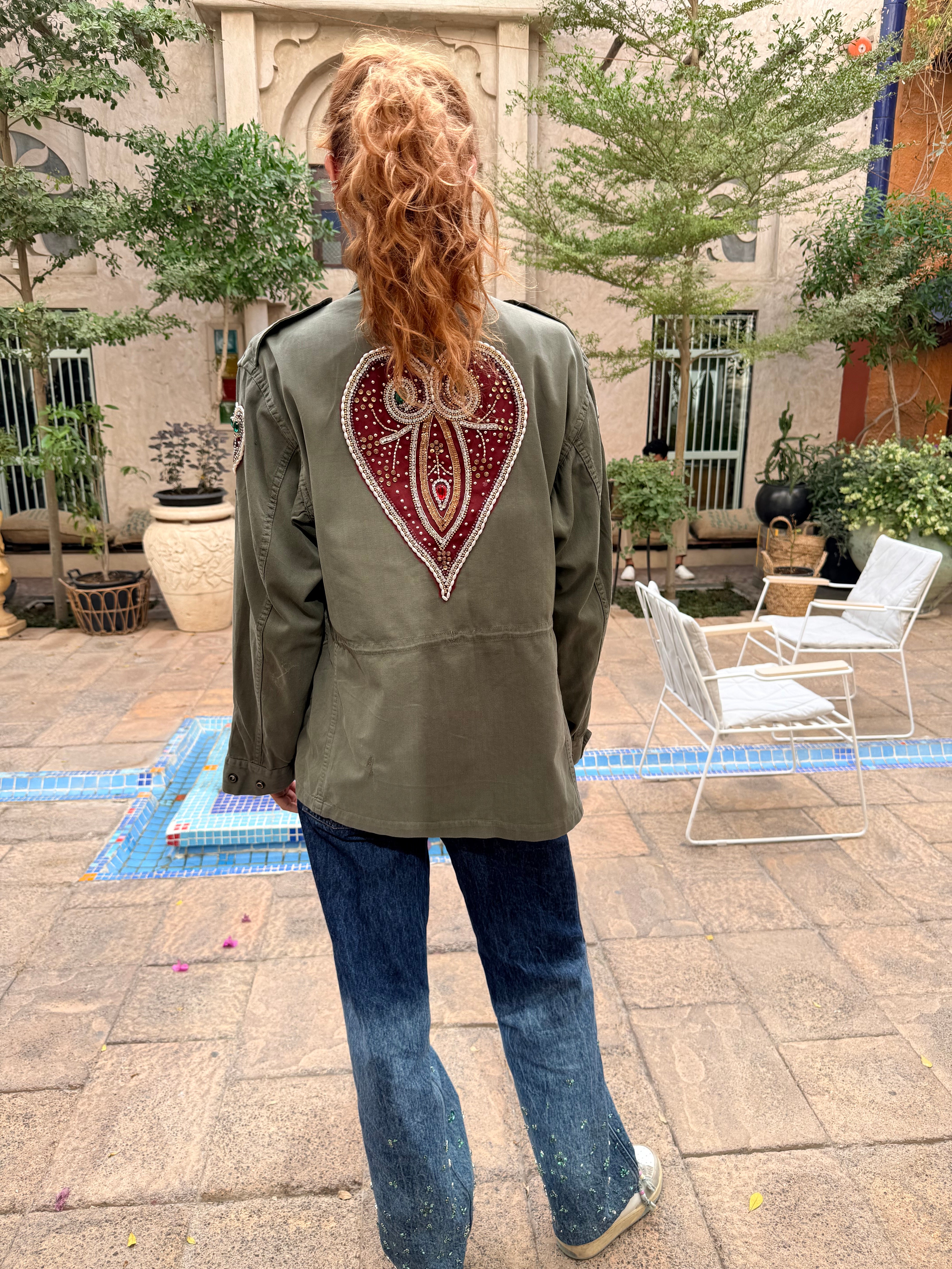 EMBROIDERED MILITARY VINTAGE JACKET