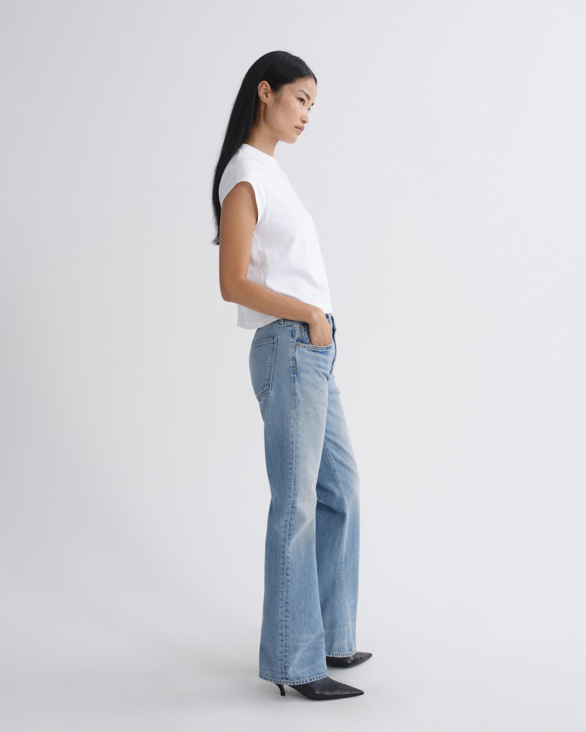 MID RISE KICK BOOT IN FRACTION