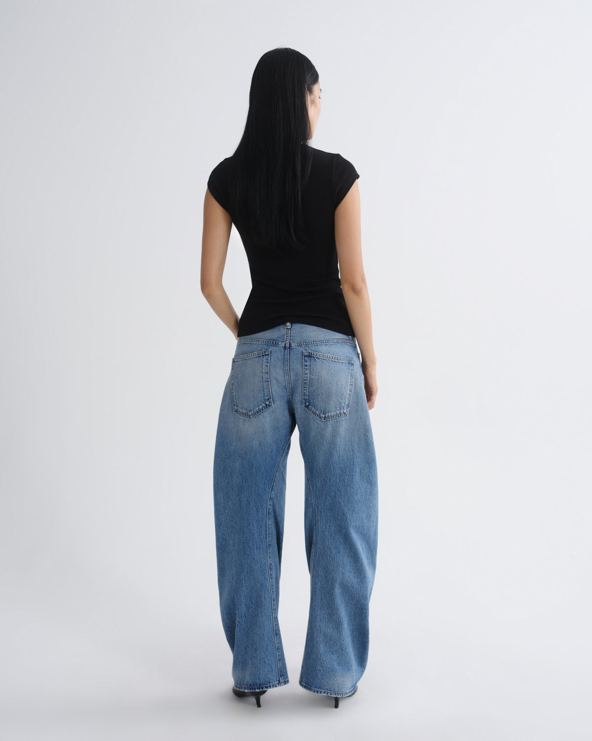 SPIRAL JEAN IN VENTURE