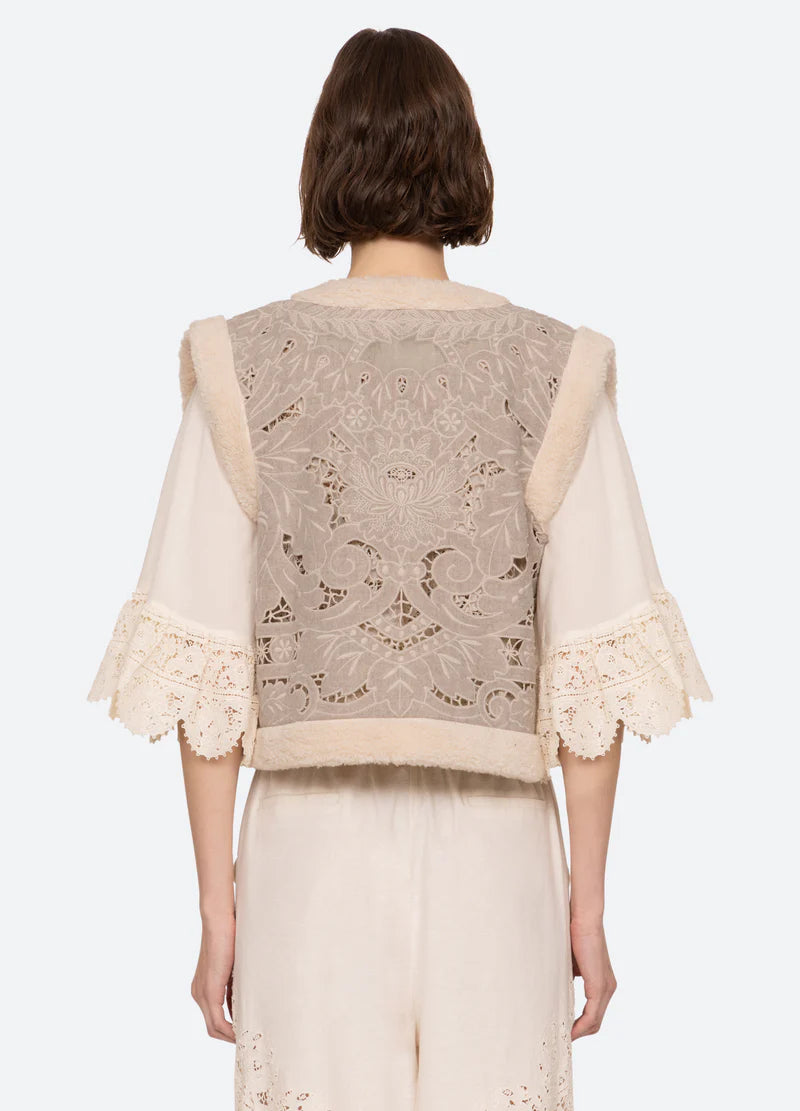 CECI VEST OATMEAL