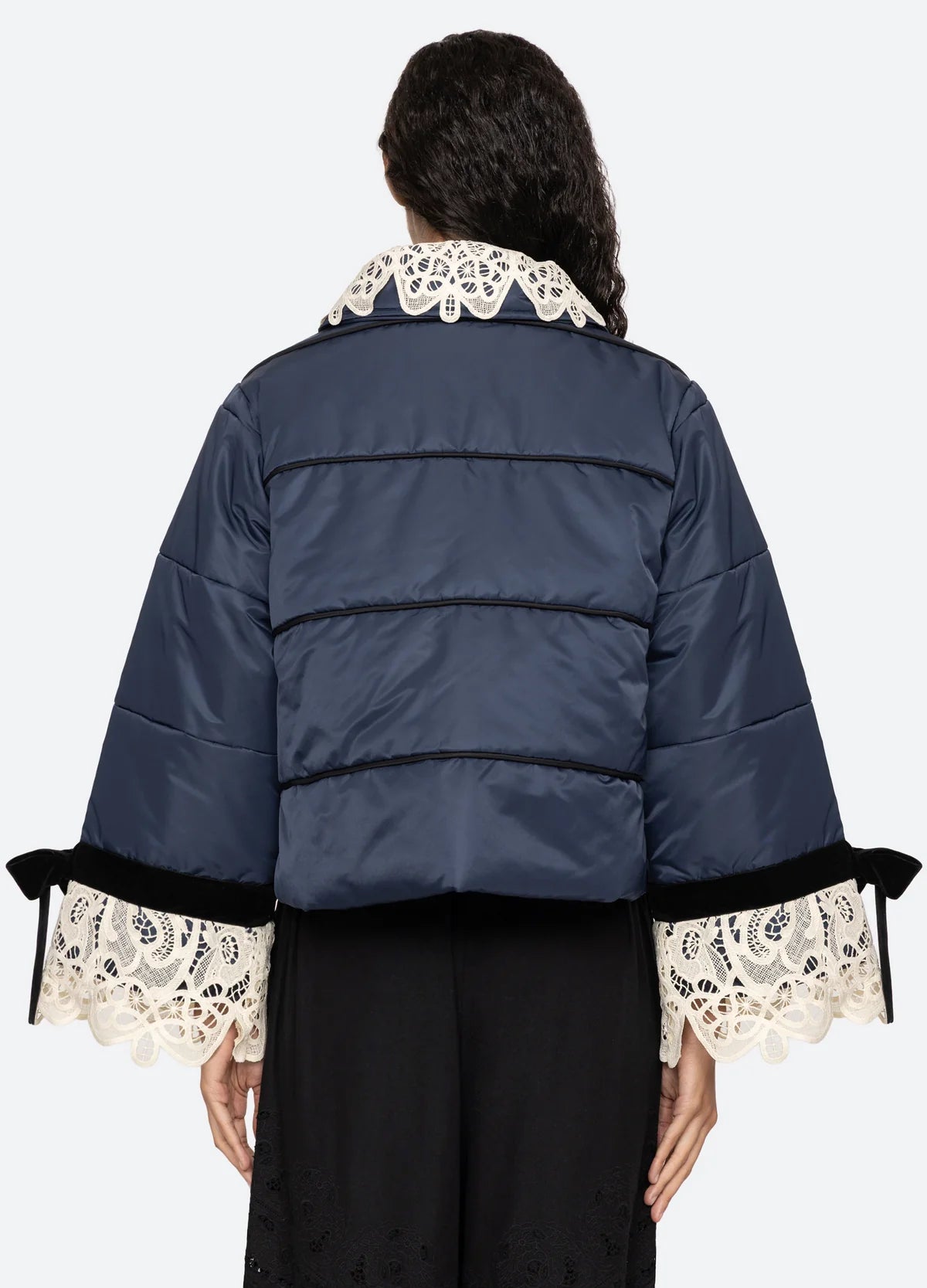 MEDINA LACE PUFFER