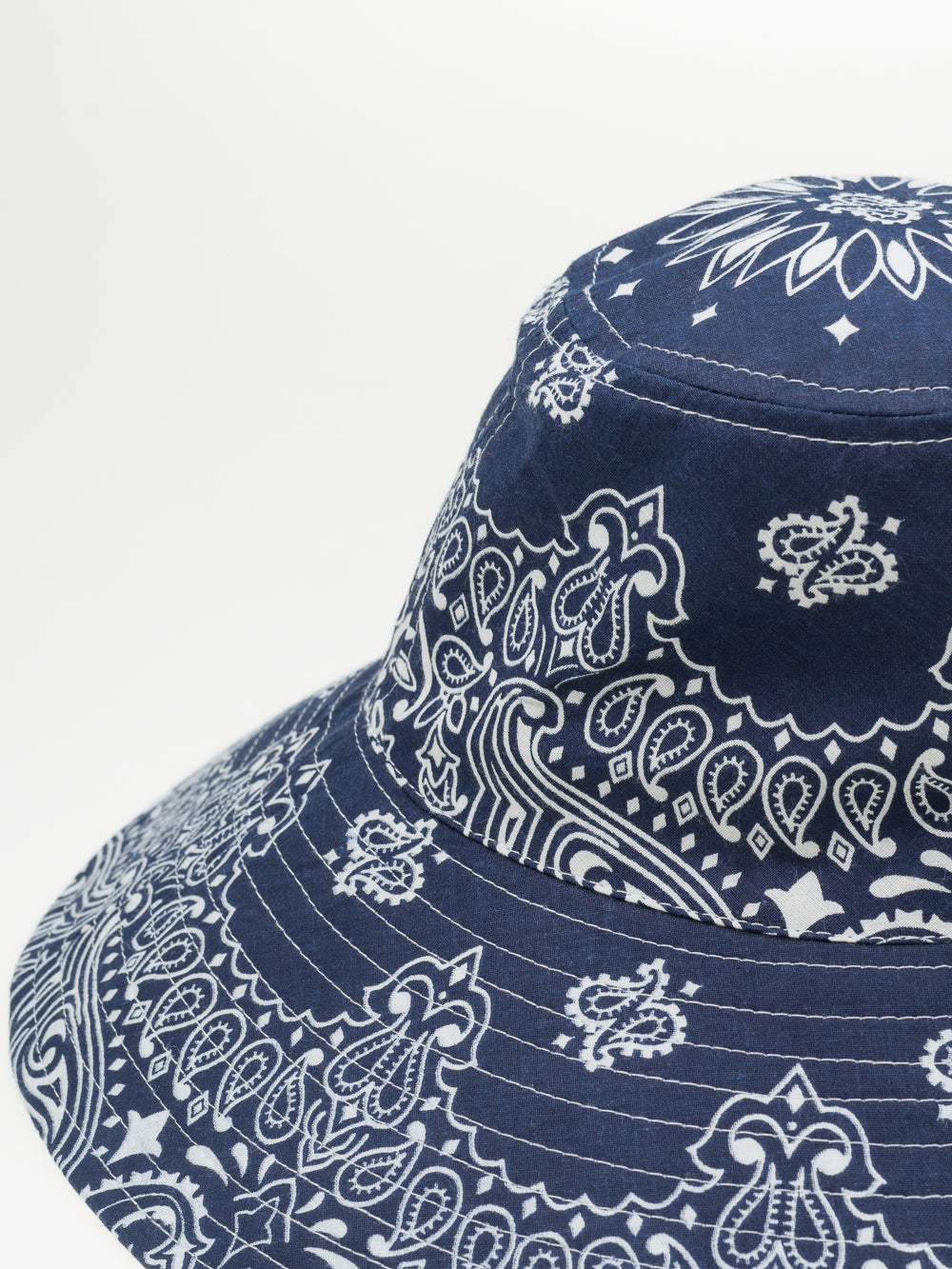 HAT - NAVY/CHAMBRAY
