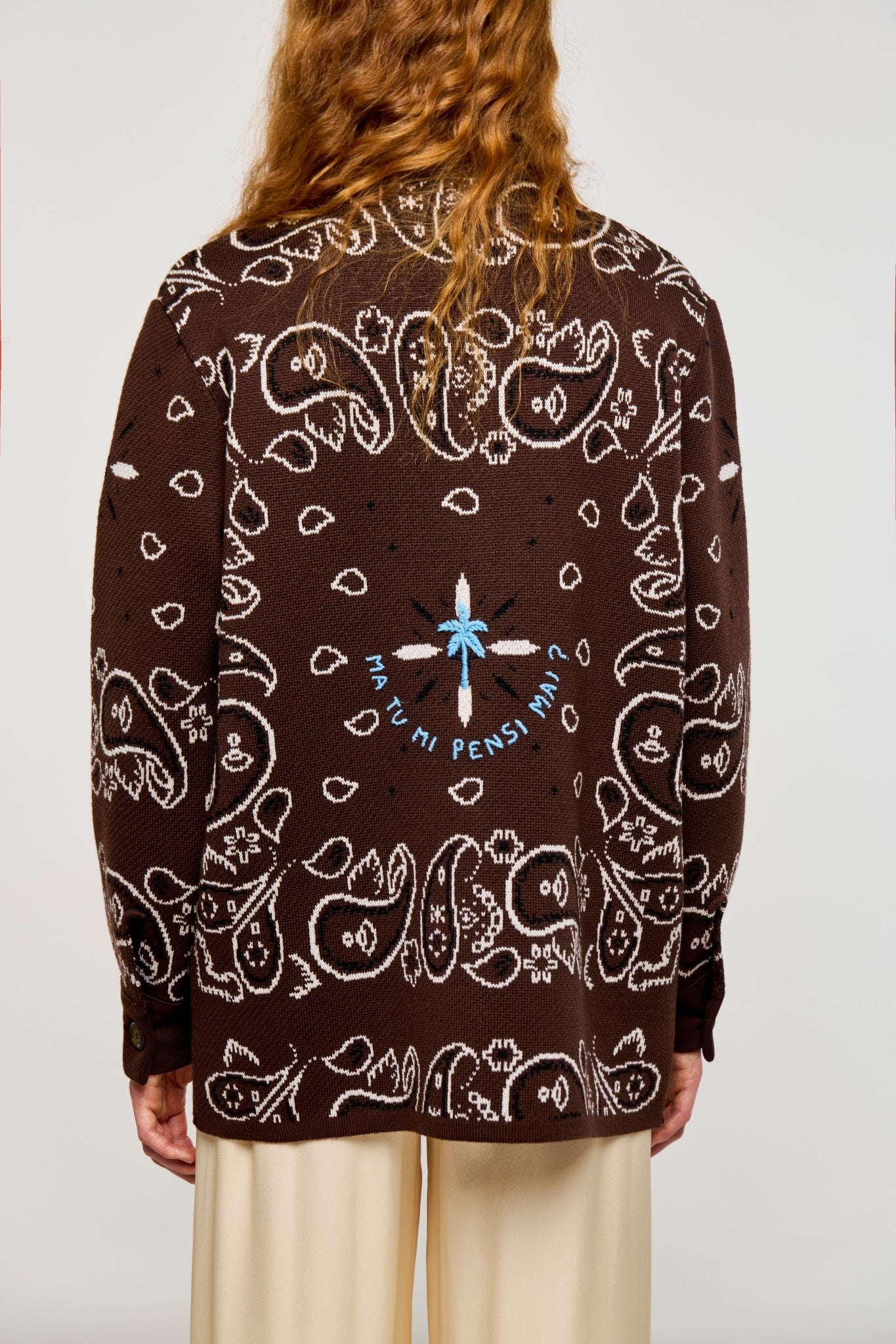 MA TU MI PENSI MAI BROWN