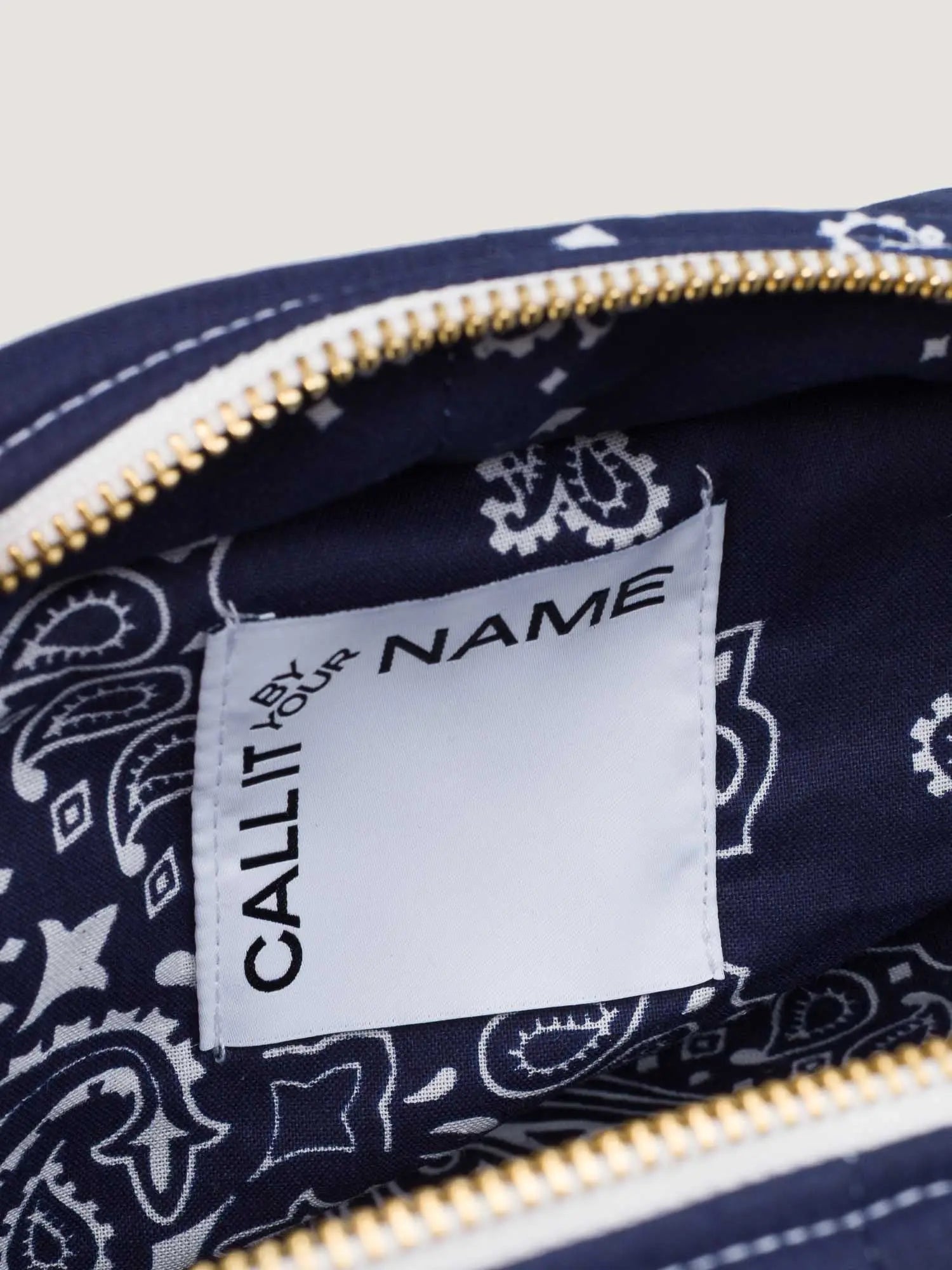 MAXI VANITY POUCH - HEART - ALL NAVY