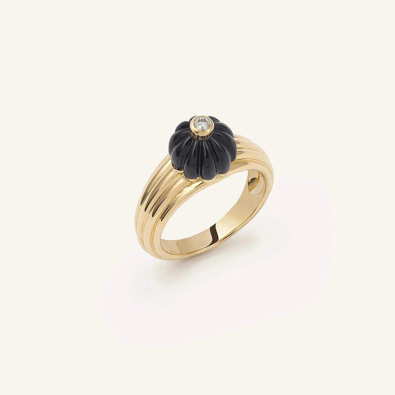 GELATO RING YELLOW GOLD ONYX AND DIAMOND