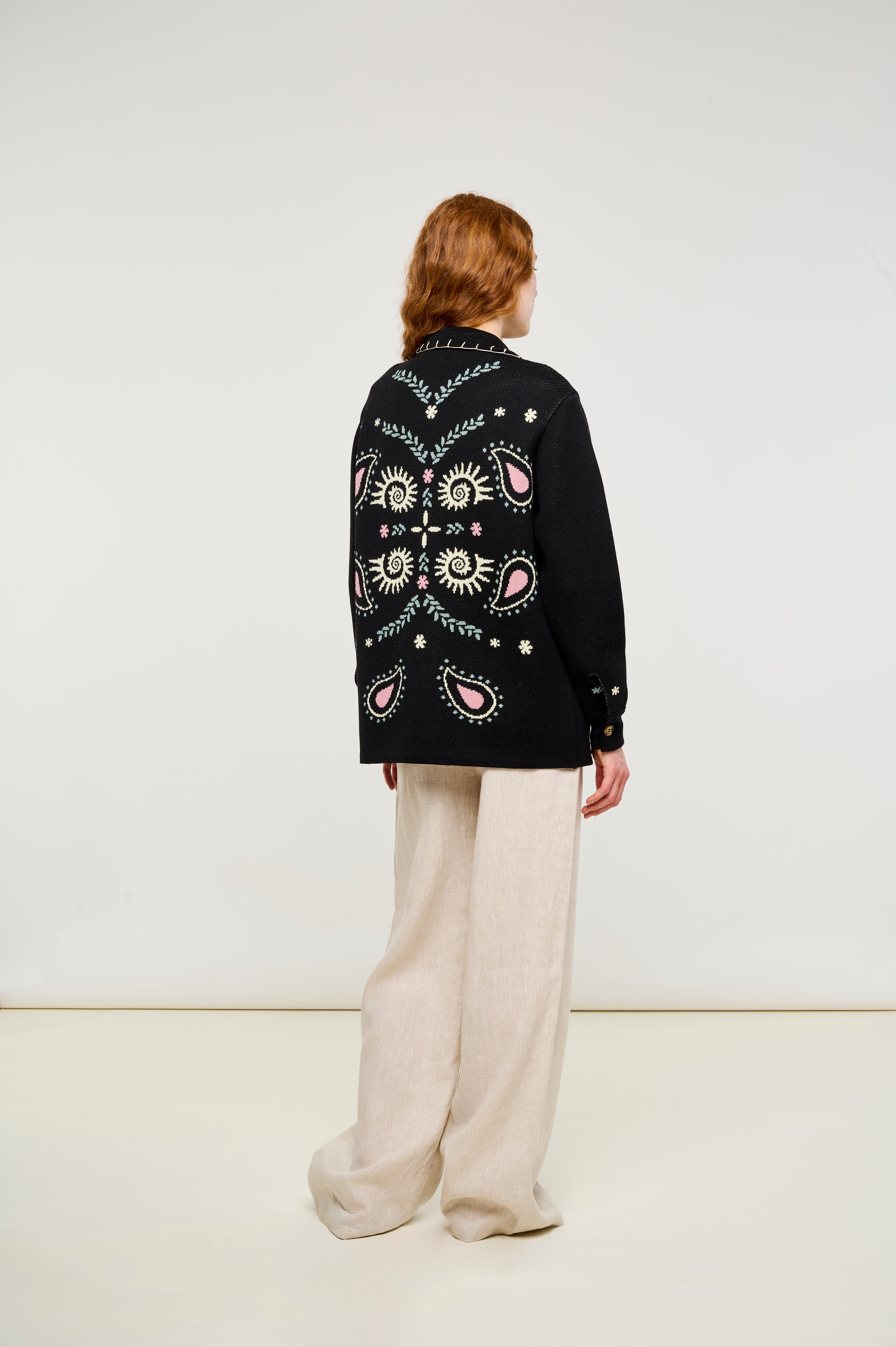 BLACK SPIRALS PAISLEY JACKET