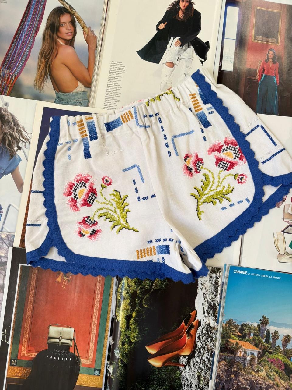 VINTAGE EMBROIDERED SHORTS S