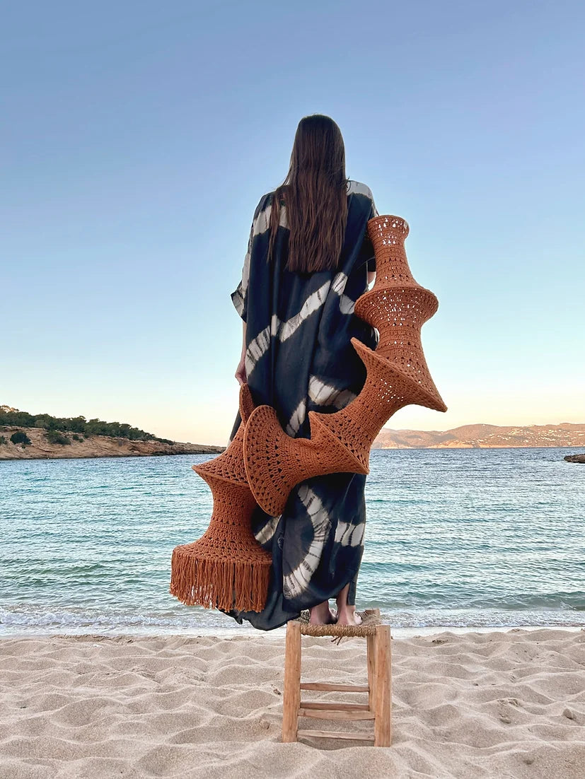 FISHERMAN LAMP - CARAMEL