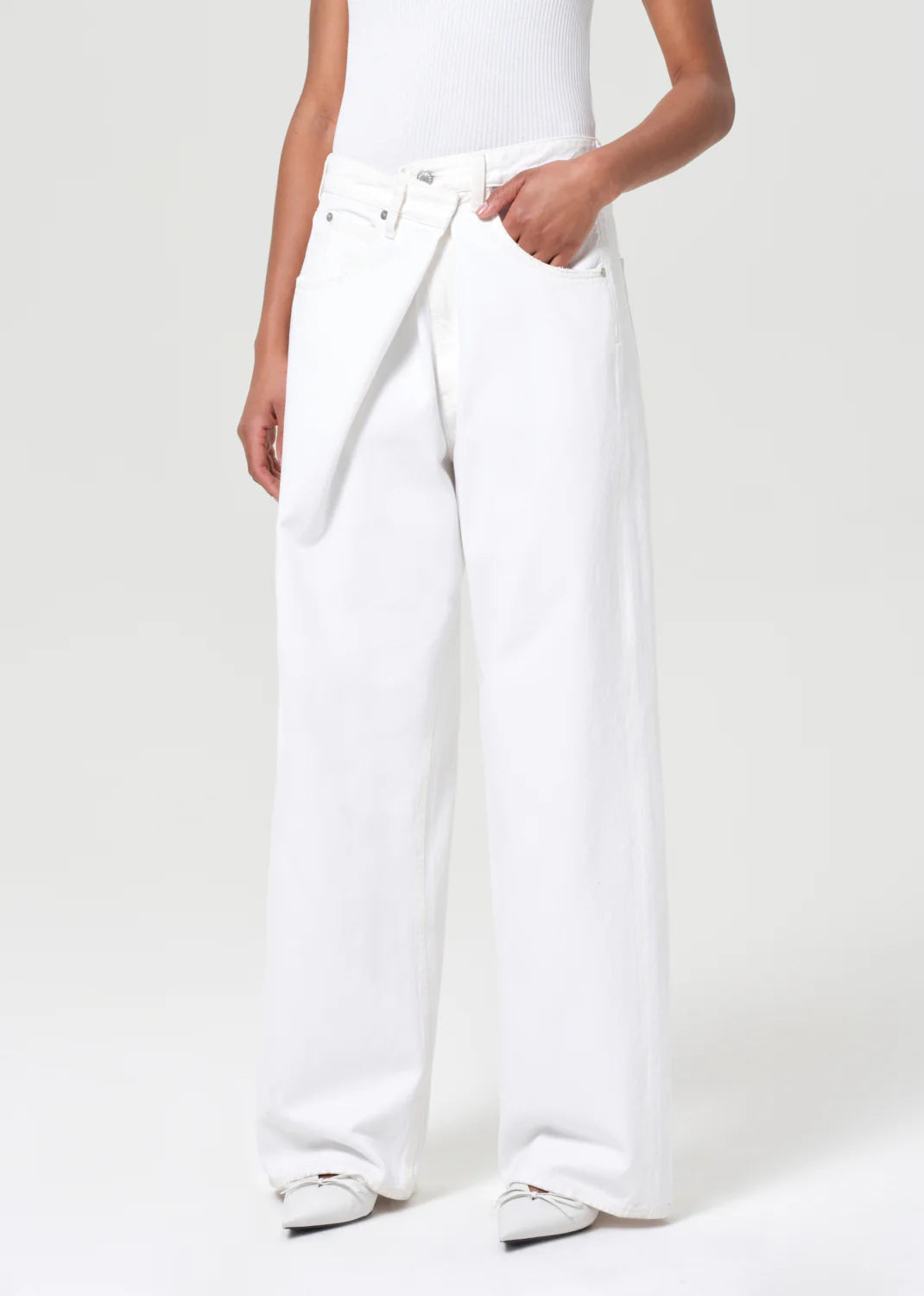 VANA FOLD JEAN IN MILKSHAKE