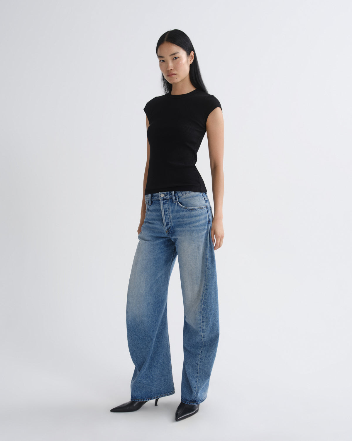 SPIRAL JEAN IN VENTURE
