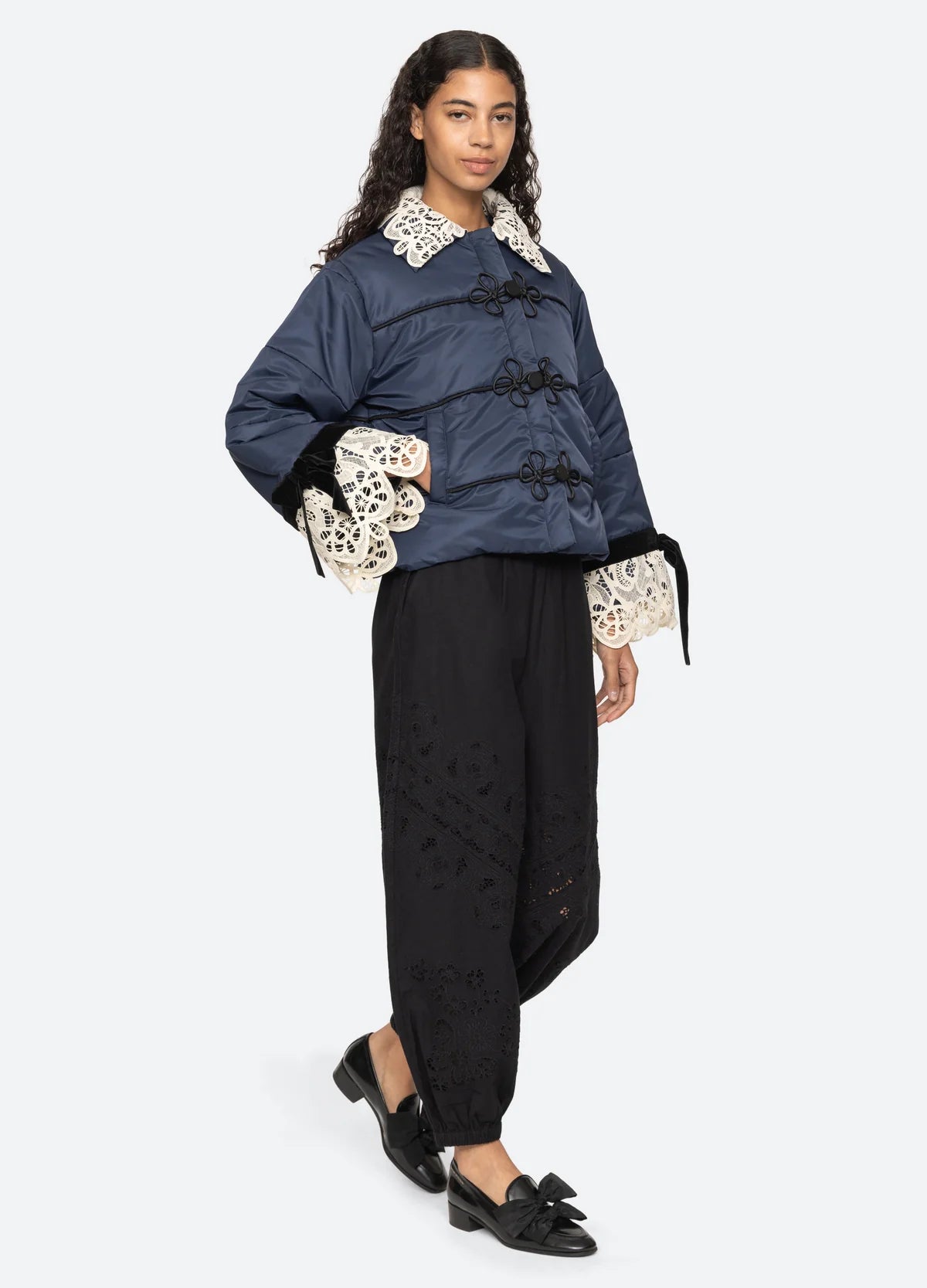 MEDINA LACE PUFFER