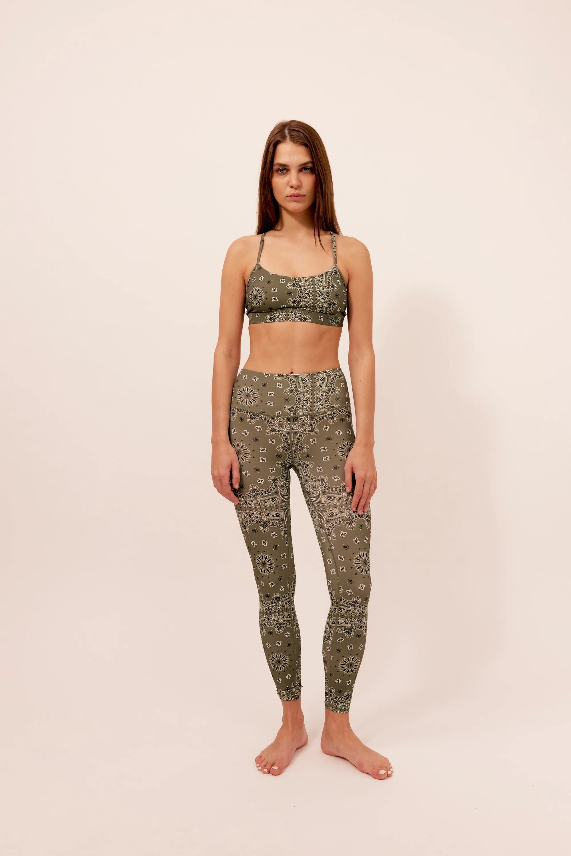 YOGA LEGGINGS KAKI BANDANA