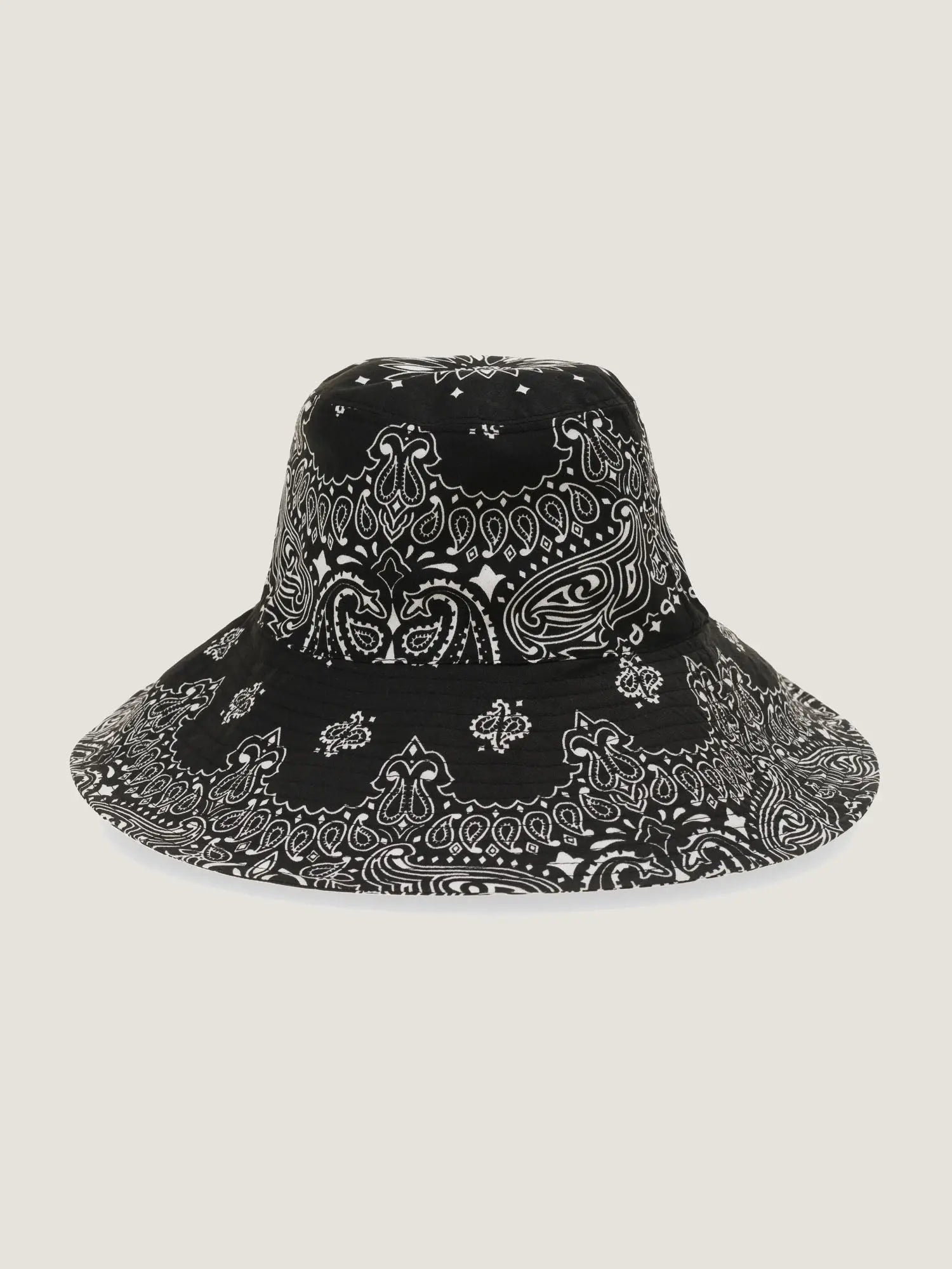 HAT - ALL BLACK