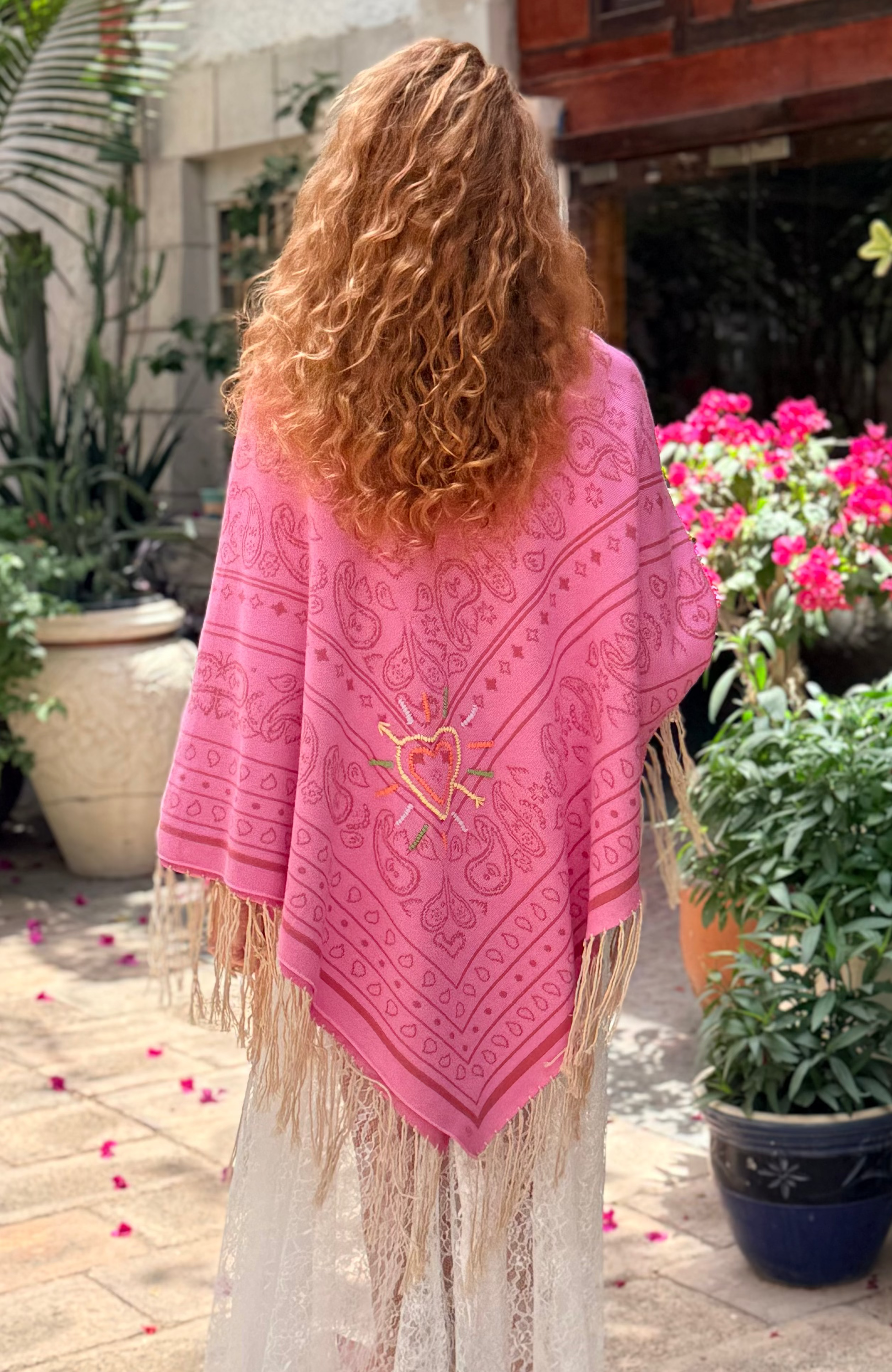 HEART RAYES SHAWL