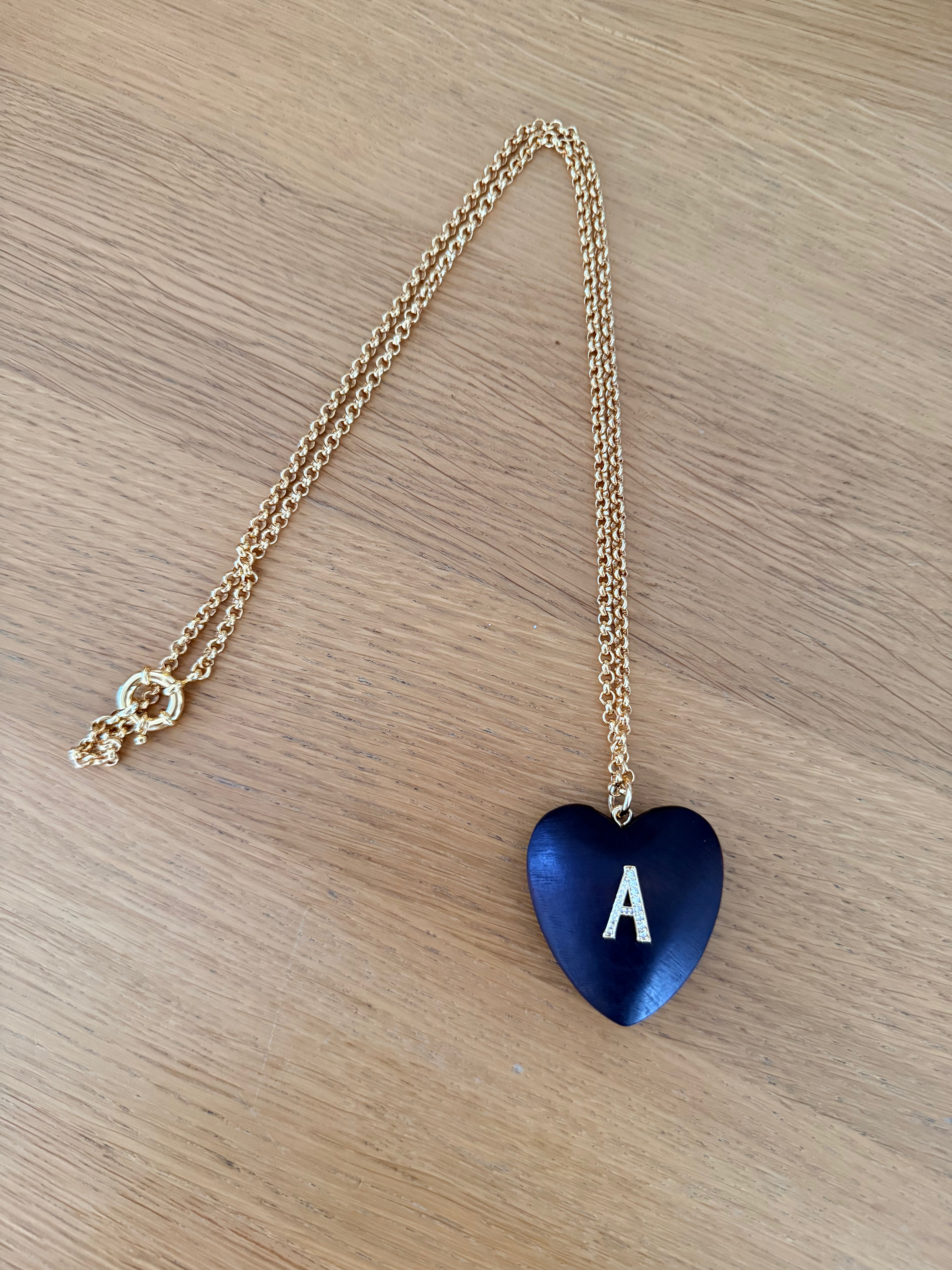 WOOD HEART WITH GOLD STRASS LETTER NECKLACE