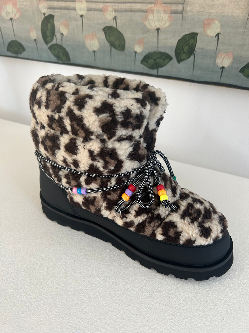 SNOW BOOTS FUR LEOPARD CARAVANA