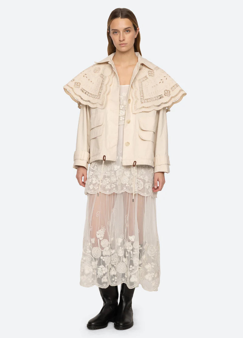 MARY CAPE JACKET