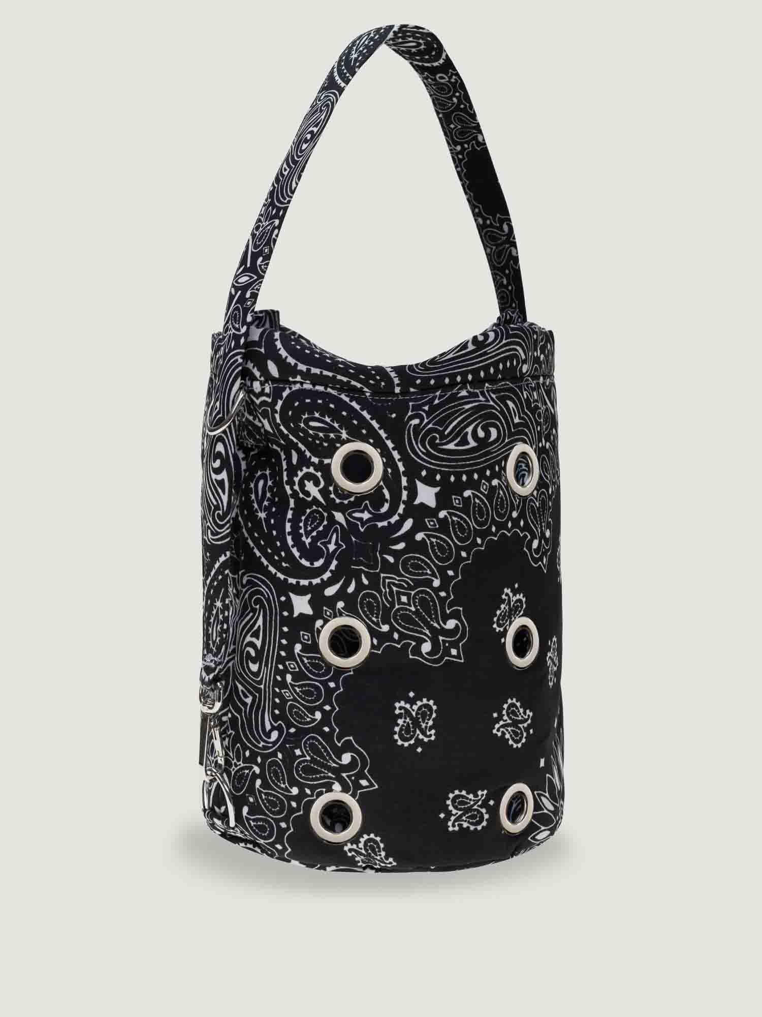 EYELET BUCKET BAG - ALL BLACK