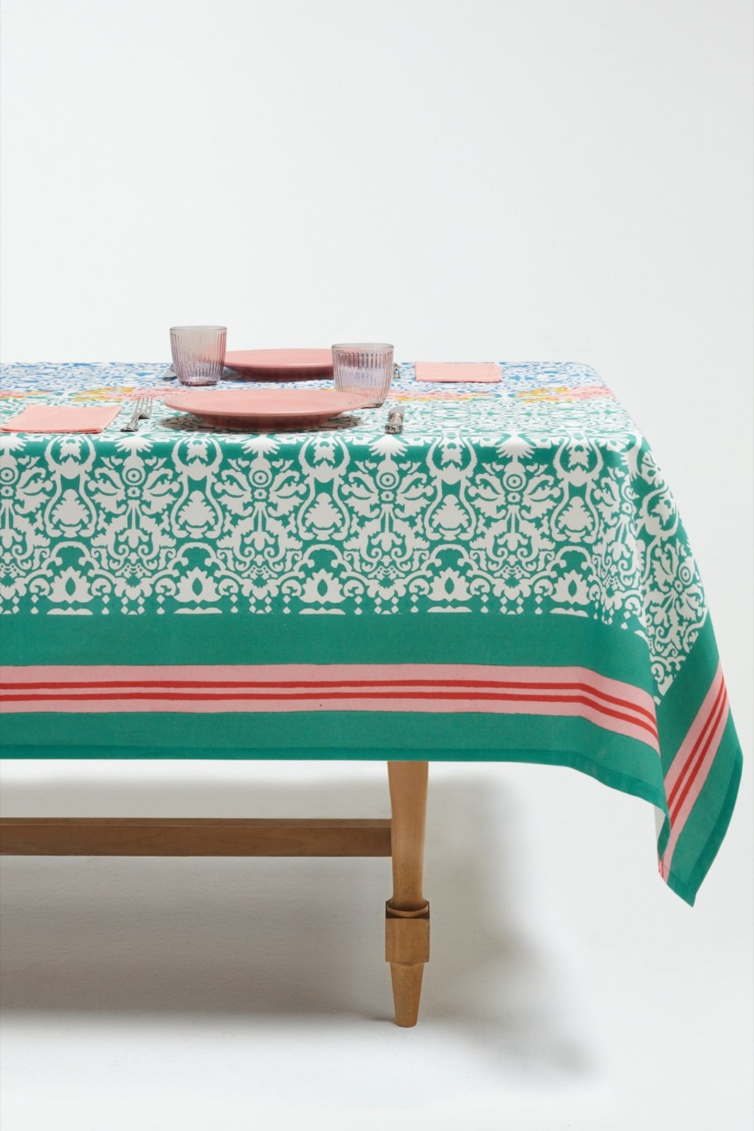 DAM DAM VERONESE TABLECLOTH