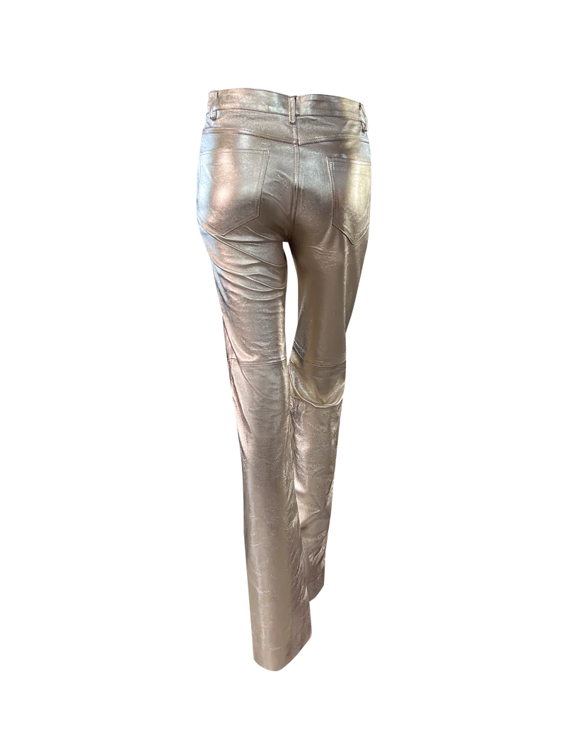 METALLIC SPACE